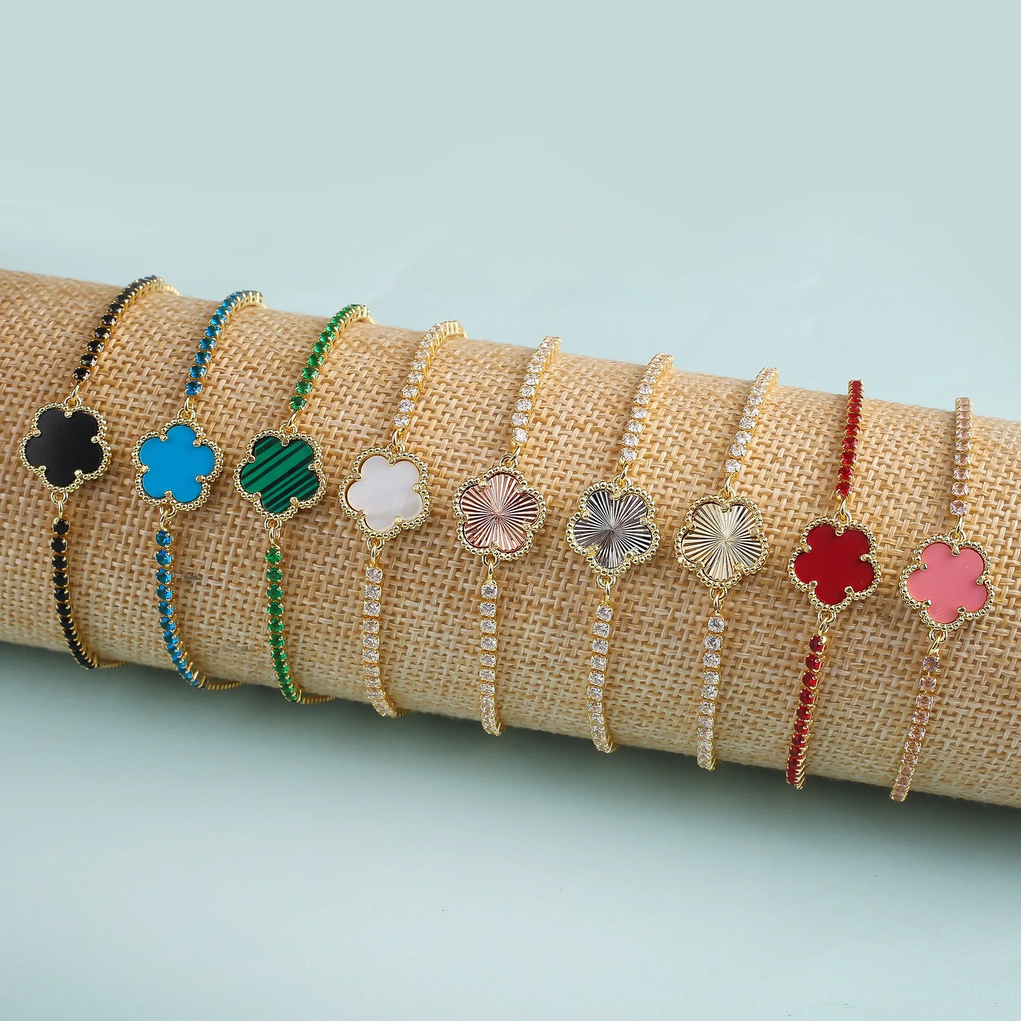 Antique Jewls™ Clover Flower Bracelet
